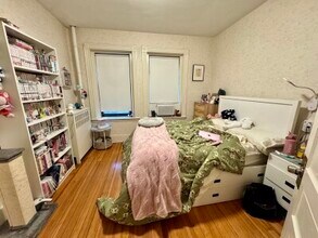 97 Saint Paul St, Unit 2F in Brookline, MA - Building Photo - Building Photo