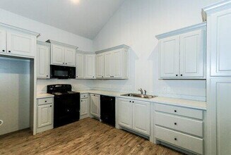 2508 112th St in Lubbock, TX - Building Photo - Building Photo
