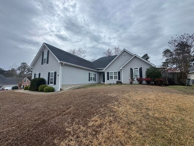 property at 158 Mallard Lake Dr