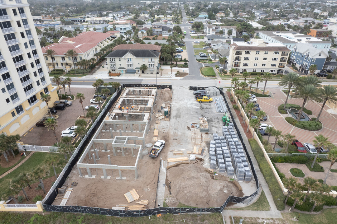 Ocean 10 in Jacksonville Beach, FL - Building Photo