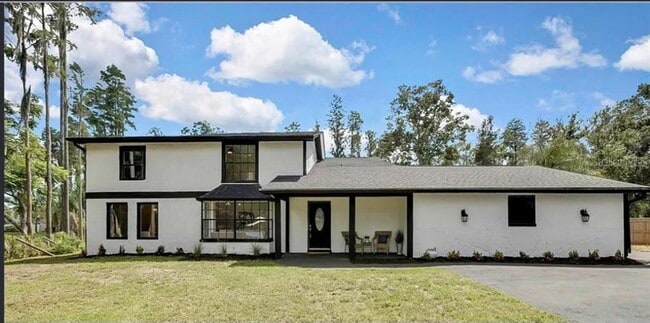 property at 19003 Cedar Ldg Ln