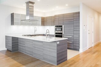 9 Park St in Boston, MA - Building Photo - Building Photo