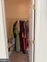 8469 Silverdale Rd in Lorton, VA - Building Photo - Building Photo