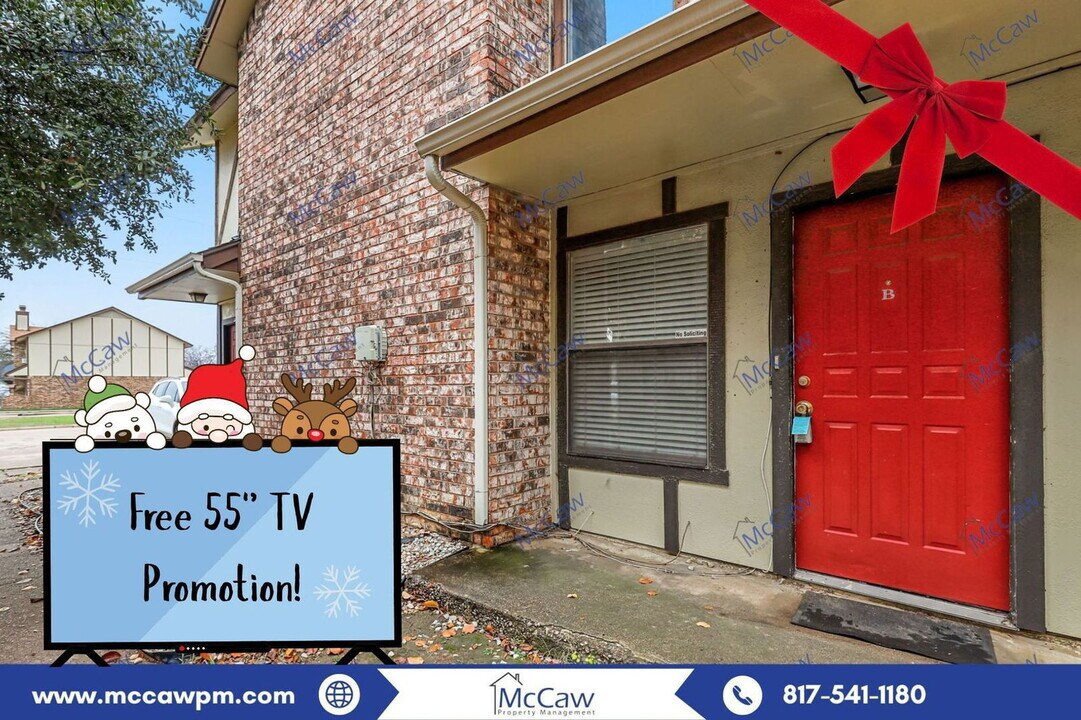 800 Bluebonnet Dr in Keller, TX - Building Photo