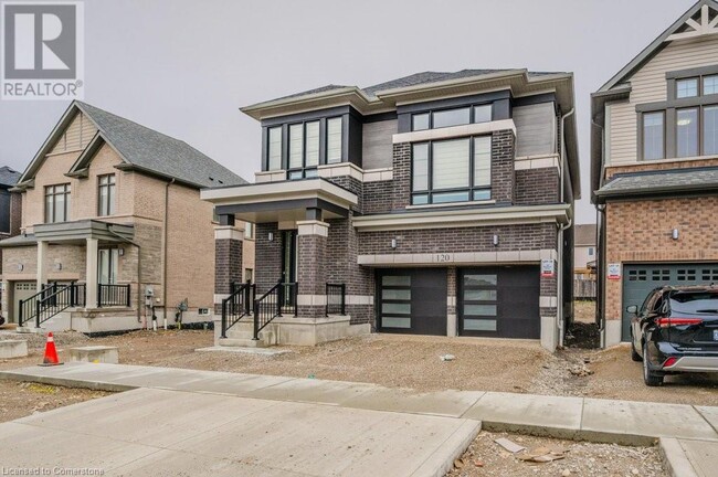 120 Blacklock St in Cambridge, ON - Building Photo - Building Photo