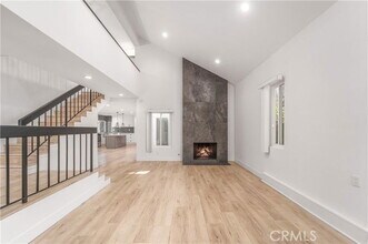 6222 Wynne Ave in Los Angeles, CA - Building Photo - Building Photo