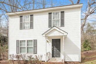 6803 Campbell Burn Ct in Charlotte, NC - Building Photo - Building Photo