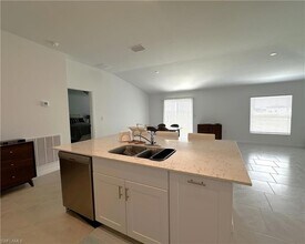 17747 Paradiso Wy in North Fort Myers, FL - Building Photo - Building Photo