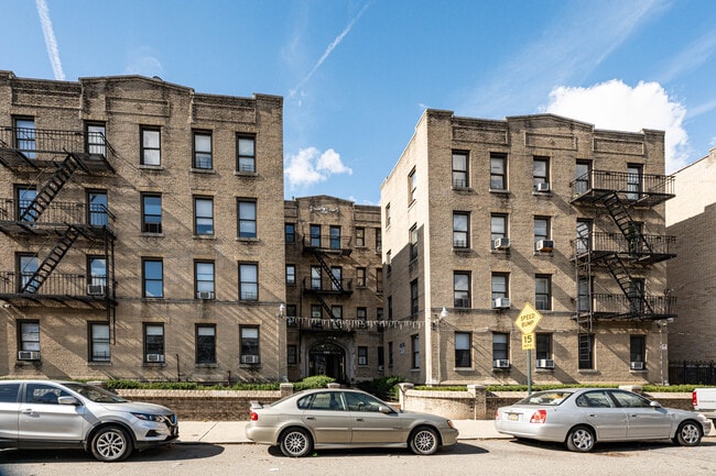 8622-86-30 98th St in Woodhaven, NY - Building Photo - Building Photo