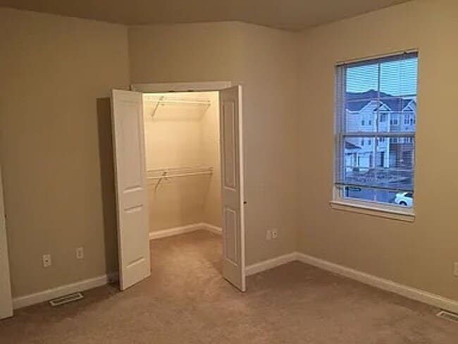 property at 3308 Kresge Ln