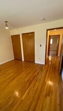 28301 Mavis Dr in Warren, MI - Building Photo - Building Photo