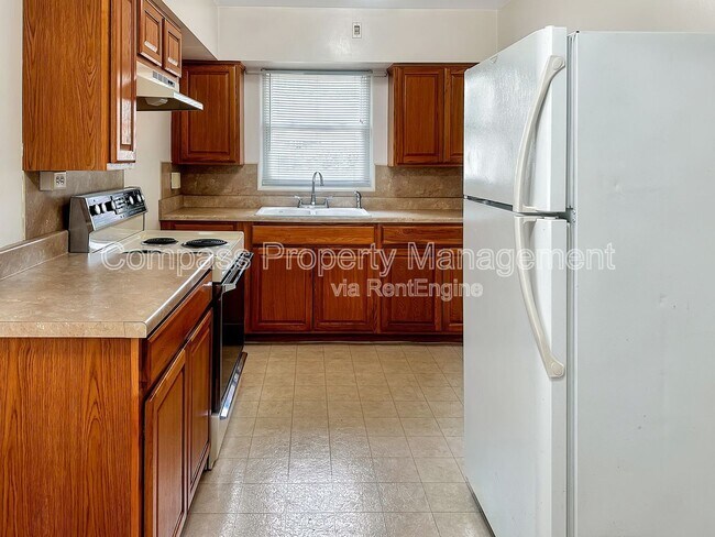 2717 S Burdick St in Kalamazoo, MI - Building Photo - Building Photo