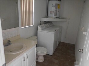 6330 Polk St in New Port Richey, FL - Building Photo - Building Photo