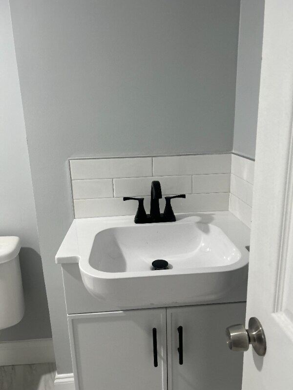 709 Denison St in Baltimore, MD - Building Photo - Building Photo