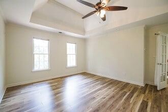 5055 Mallory Ct in Suwanee, GA - Foto de edificio - Building Photo