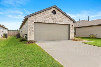 166 Sterling River Ln in Magnolia, TX - Building Photo - Building Photo