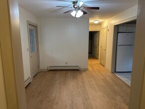 159 N Leverett Rd in Montague, MA - Building Photo - Building Photo