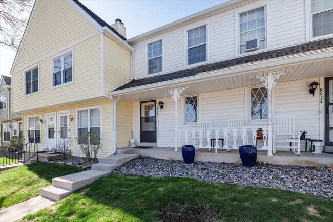property at 8972 W Dartmouth Pl