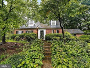 5806 Kenmore Rd in Baltimore, MD - Building Photo - Building Photo