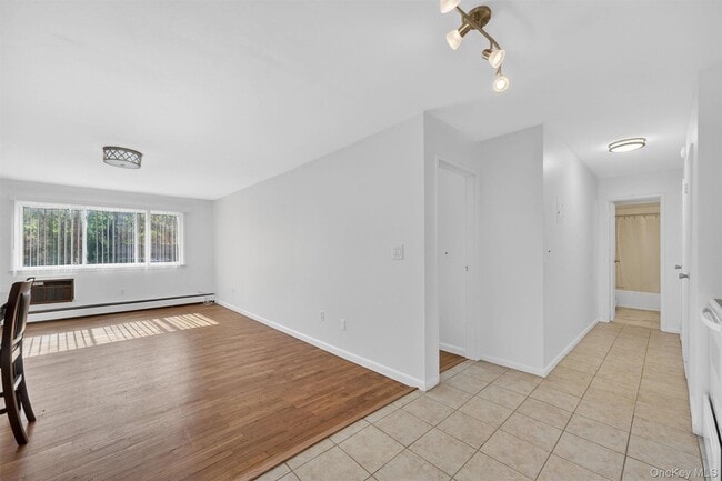 810 Blooming Grove Turnpike in New Windsor, NY - Building Photo - Building Photo