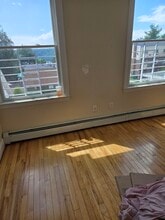 385 Palisade Ave, Unit 2nd floor in Yonkers, NY - Foto de edificio - Building Photo