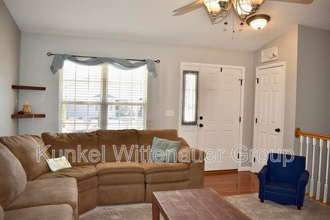 1538 Manchester Dr in O'Fallon, IL - Building Photo - Building Photo