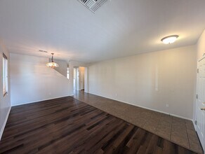 7008 W St Charles Ave in Phoenix, AZ - Building Photo - Building Photo