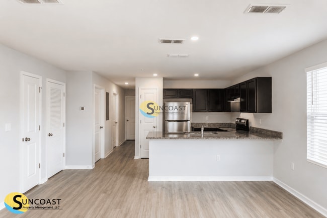 6534 Sweetbay Ln, Unit 101