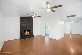 1850 N Circulo de la Cienega in Tucson, AZ - Foto de edificio - Building Photo