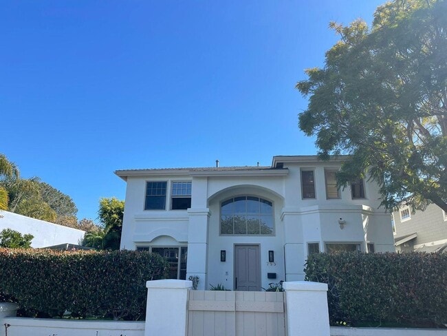 property at 753 B Ave