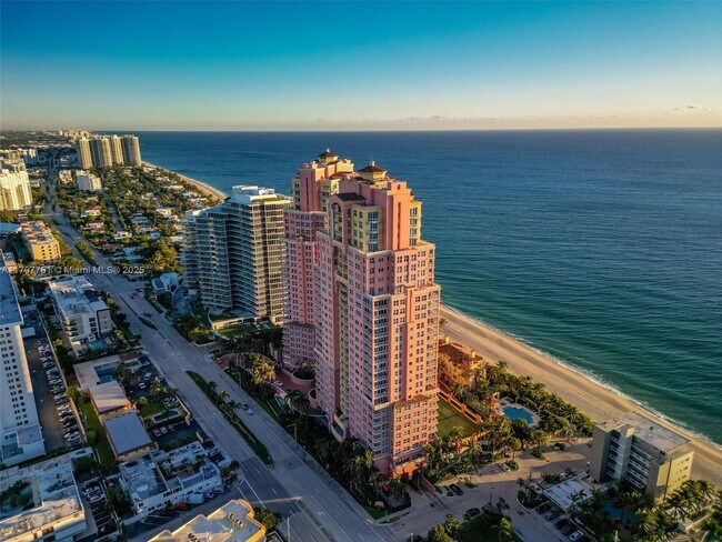 2100 N Ocean Blvd, Unit 18D in Fort Lauderdale, FL - Building Photo - Building Photo