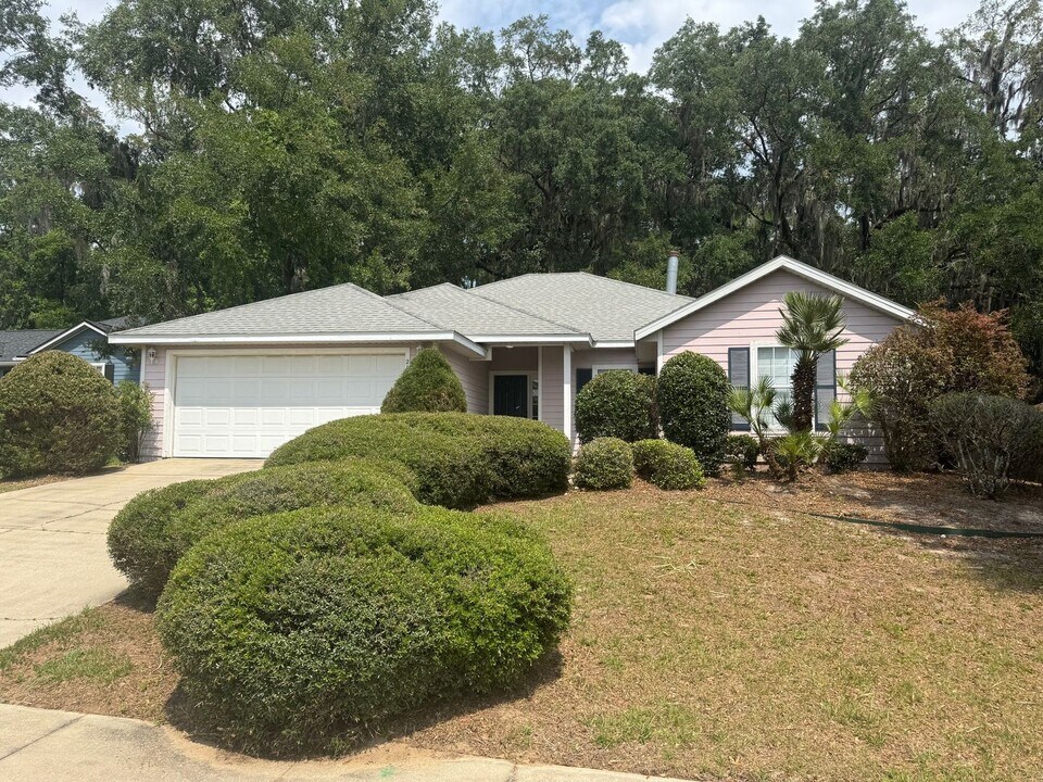 2143 NW 85th Terrace in Gainesville, FL - Building Photo