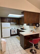 2928 Whittier Ct in Stockton, CA - Foto de edificio - Building Photo