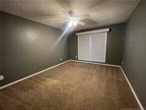 5734 Waters Edge Dr in Fayetteville, NC - Building Photo - Building Photo