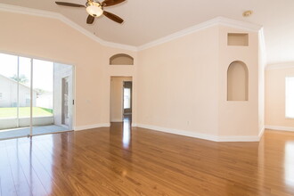 25442 7 Rivers Cir in Land O Lakes, FL - Building Photo - Building Photo