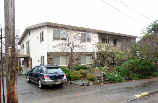 501 NE 73rd St in Seattle, WA - Building Photo - Building Photo