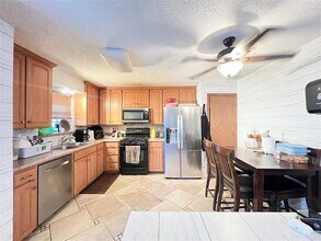 3714 Edgemont Dr in Garland, TX - Building Photo - Building Photo