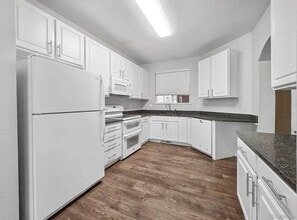 5472 Balsam Ct, Unit #302 in Arvada, CO - Building Photo - Building Photo