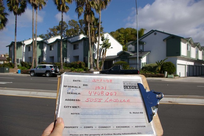 Tourmaline Townhomes in San Diego, CA - Building Photo - Other