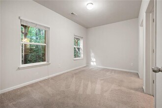 2163 Pebble Beach Dr in Lawrenceville, GA - Building Photo - Building Photo