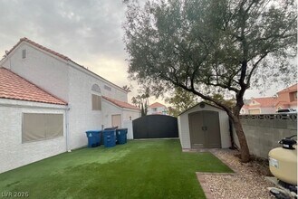 274 Aspen Knoll Dr in Henderson, NV - Building Photo - Building Photo