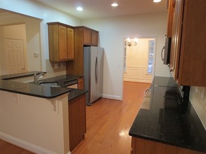 710 Pear Grove PI NW in Marietta, GA - Building Photo - Building Photo