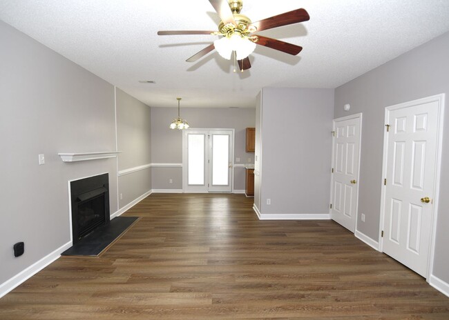 3712 Cliffridge Dr in Lumberton, NC - Building Photo - Building Photo