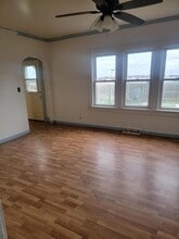 8323 US-41 in Caledonia, WI - Building Photo - Building Photo