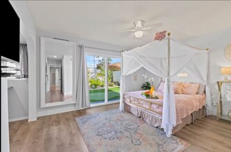 6099 Scripps St in San Diego, CA - Foto de edificio - Building Photo