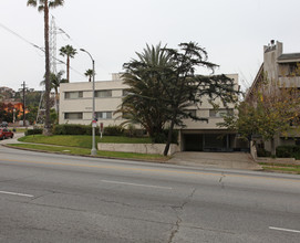 3400 Huxley St in Los Angeles, CA - Building Photo - Building Photo