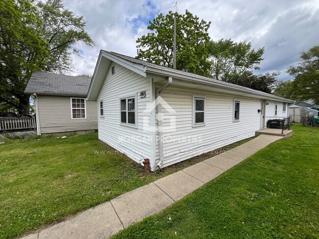 property at 2922 Central Ave