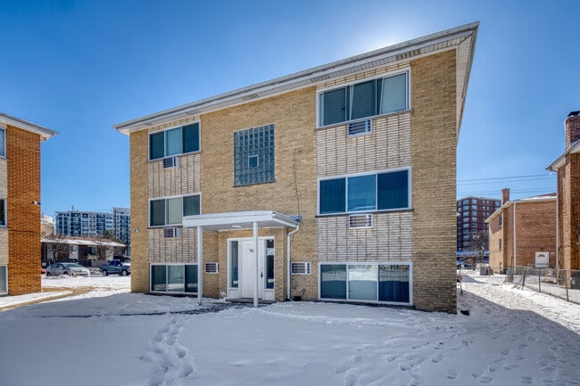 property at 9606 Golf Terrace