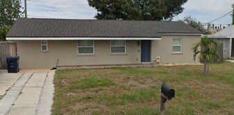4229 W Bay Vista Ave in Tampa, FL - Building Photo