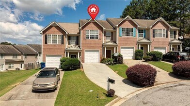 5485 Sierra Tr in College Park, GA - Building Photo - Building Photo